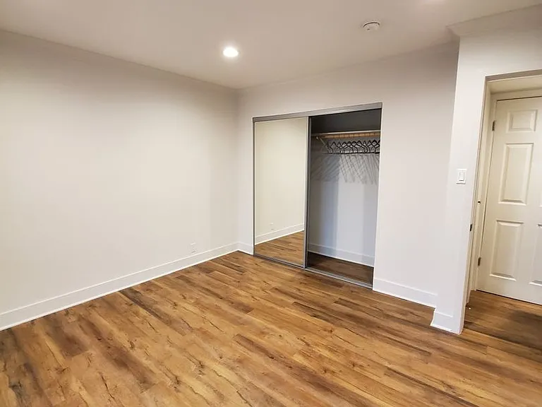 Amberwood Terrace — Photo 28