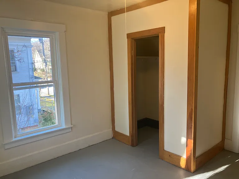 11 Pleasant St #4 — Photo 11