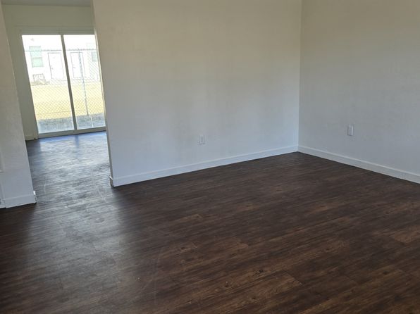 196 S C St #B