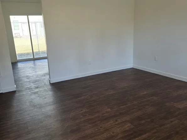 196 S C St #B, Porterville, CA 93257