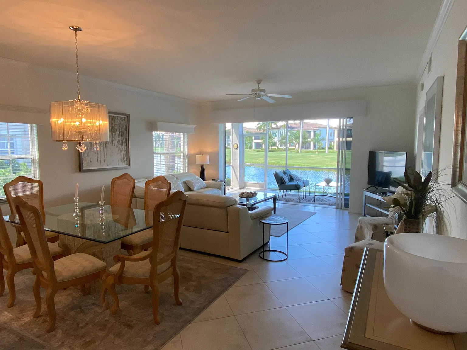 2 bed, 2000 sqft, $8,000 — Photo 2