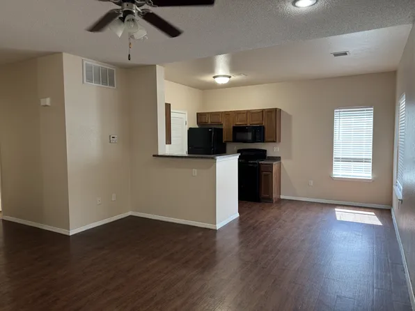 10626 McCombs St APT 14, El Paso, TX 79924