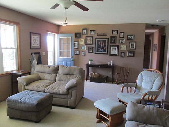 2nd image of 17868 Rainbow Dr