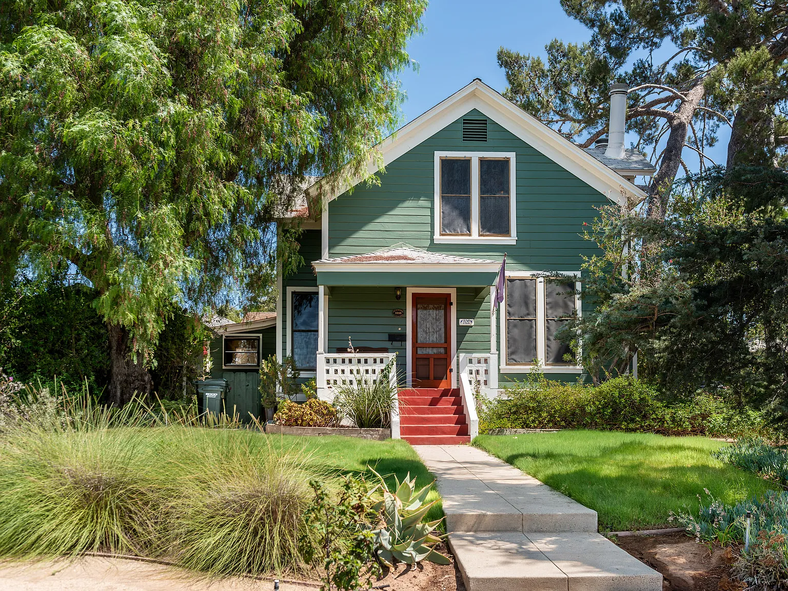 3 bed, 1898 sqft, $4,800 — Photo 3