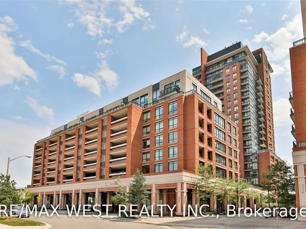 36 Via Bagnato #443, North York, ON M6A 0B7
