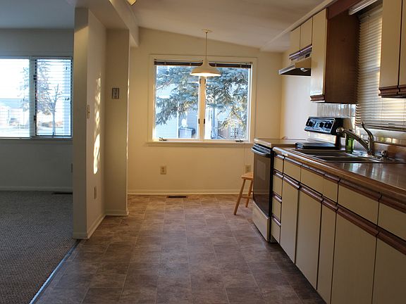Kitchen with dining area
