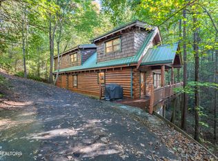 3044 Brothers Way, Pigeon Forge, TN 37862