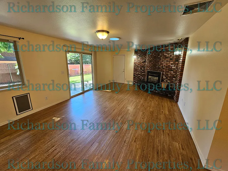 dining room and gas fireplace