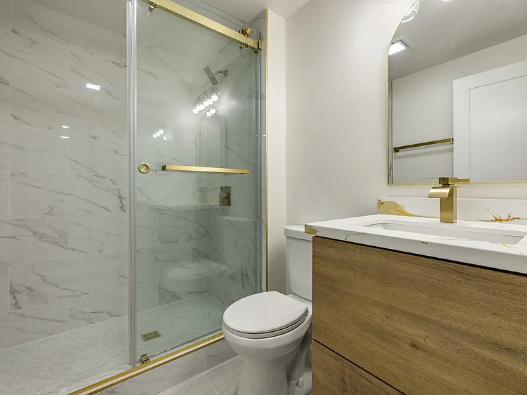 4018 Riviera Dr #1 — Photo 11