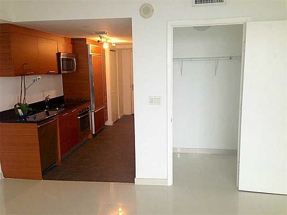 5th image of 50 Biscayne Blvd APT 4009