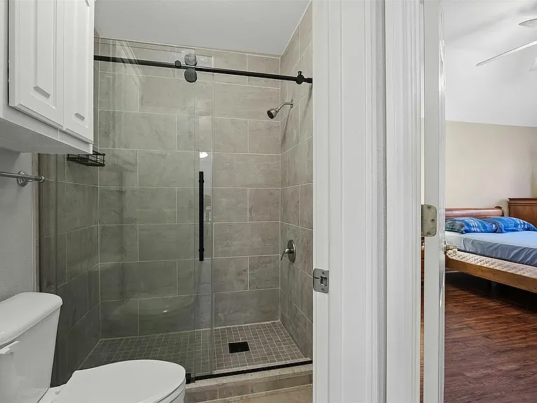 10700 Hastings Ln — Photo 30