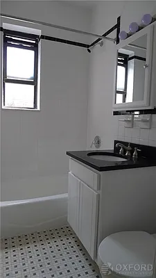 Rented by Oxford Property Group | media 19