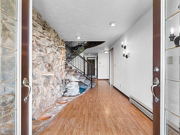 4th image of 6165 Marys Rd