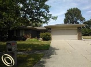 45716 Drexel Rd, Canton, MI 48187
