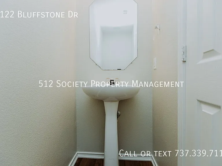 2122 Bluffstone Dr — Photo 26