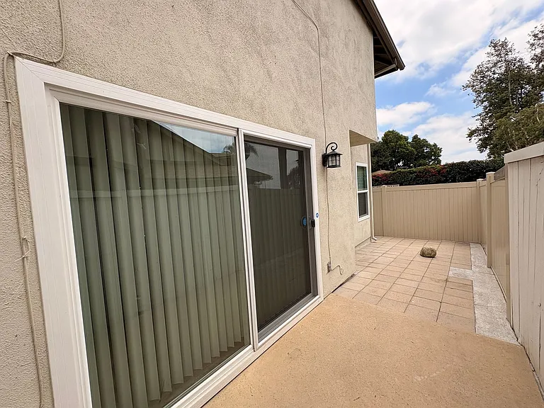 131 Alpine Ct — Photo 33