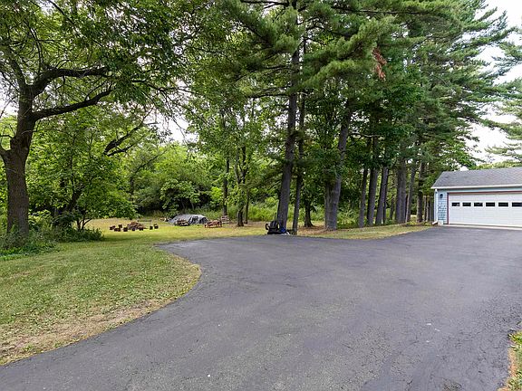 2nd image of W5840 Hackbarth Rd