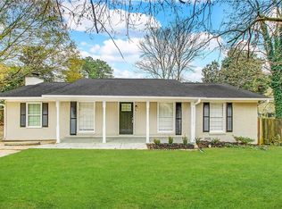 411 Pineland Rd SW, Mableton, GA 30126