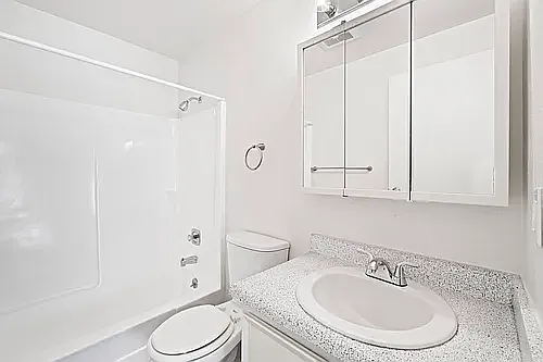 James Apartment Homes — Photo 16