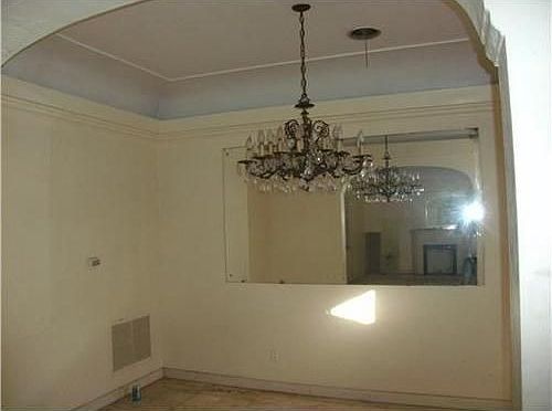 1st image of 4320 NE 1st Ave