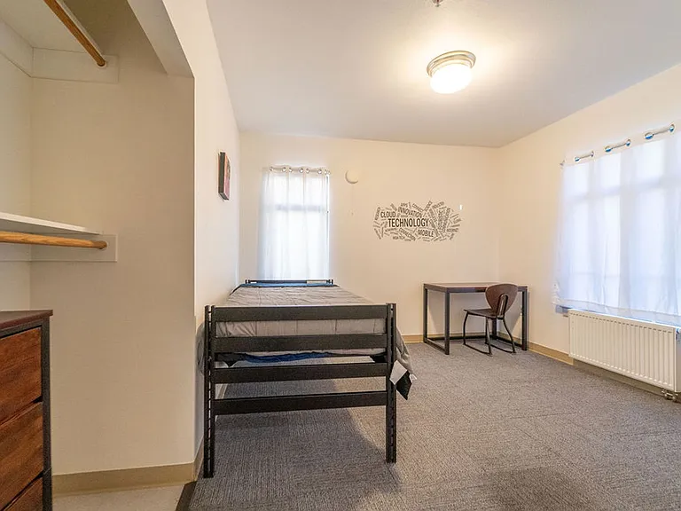 Wesley House — Photo 18
