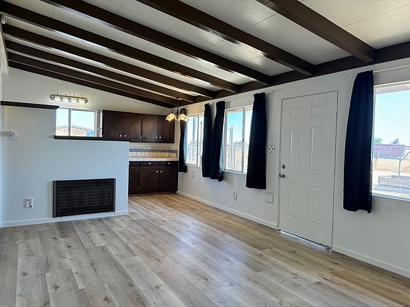 4th image of 36449 82nd St E