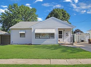 844 W Hamilton St, Freeport, IL 61032
