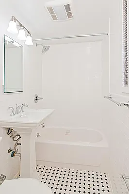 Rented by KG Properties | media 23