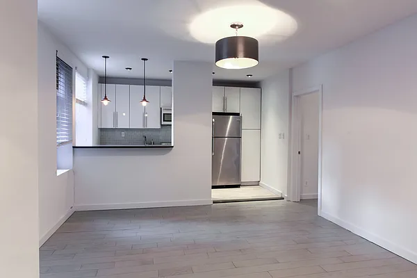 Rented by Pink Stone Realty LLC | media 31