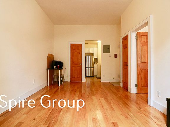 3rd image of 286 W End Ave #3R