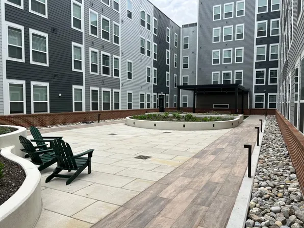 The Ella At Somerset