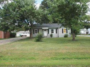 1218 Williamson St, Burlington, NC 27217