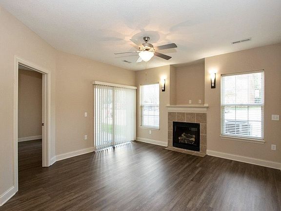 3rd image of 600 Grandview Ct #603