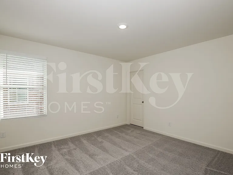 1822 Sandlin Dr — Photo 13