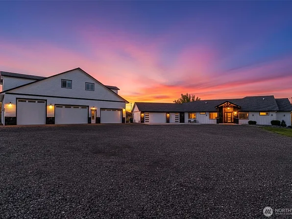 5060 Basin View Drive, Rock Island, WA 98850