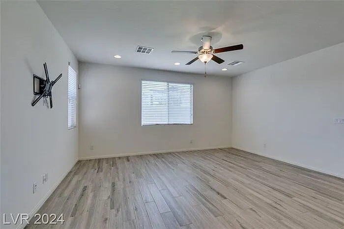 7445 Fleeting Joys Ave — Photo 9