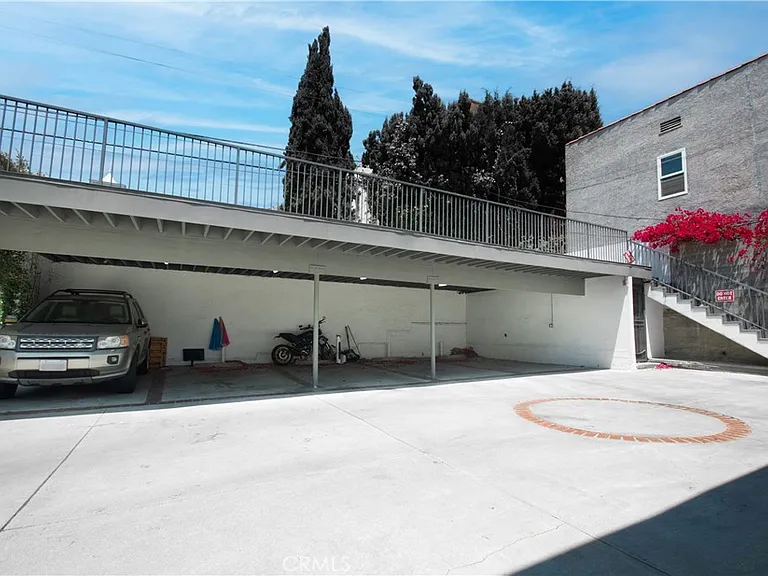 2027 Vista Del Mar St #6 — Photo 34