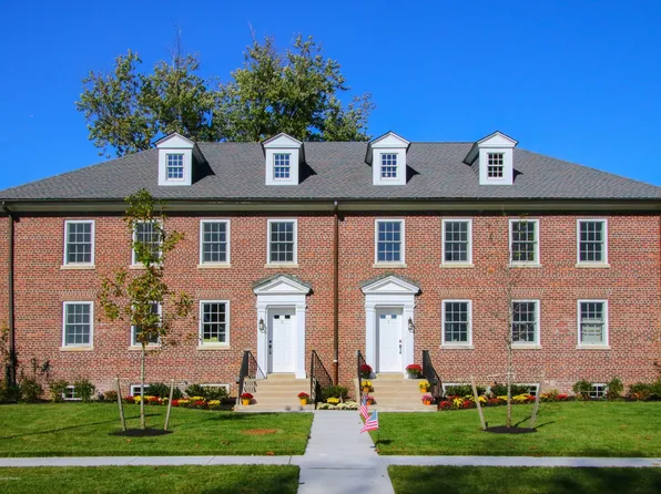 42 Russel Ave, Oceanport, NJ 07757