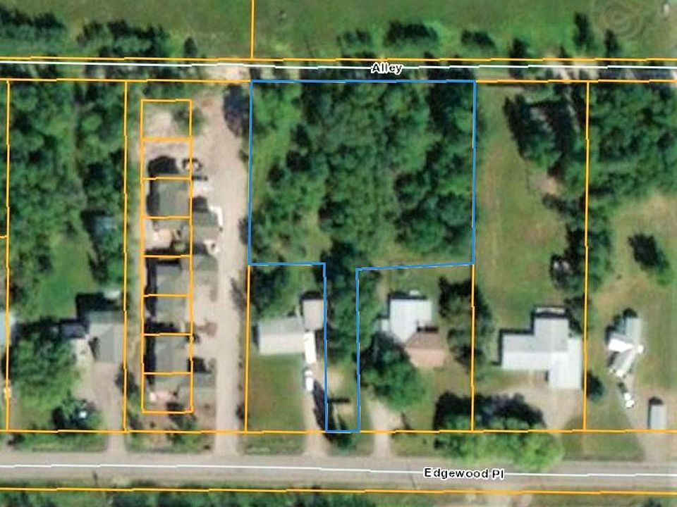1st image of 808 Edgewood Pl