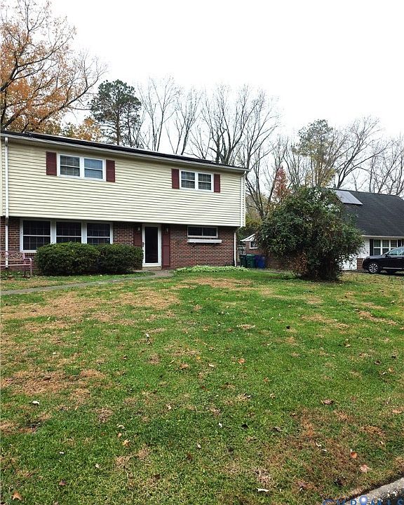 2nd image of 9303 Farmington Dr