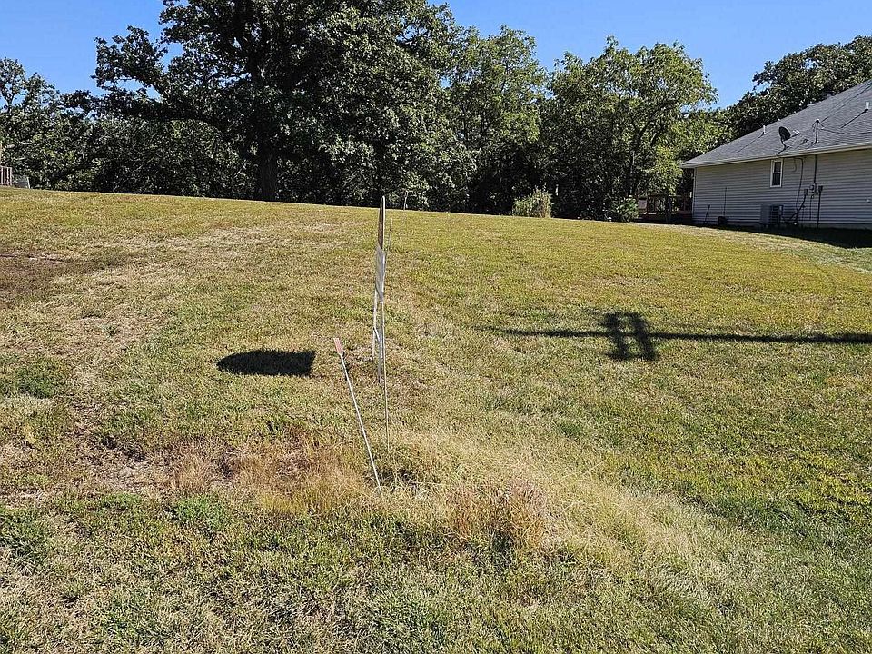 1st image of 9803 Gabriella Dr