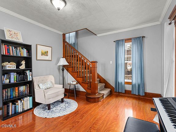 4th image of 1296 Bloom Rd