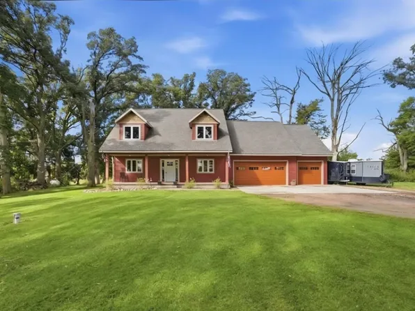 24416 95th St NW, Sunburg, MN 56289