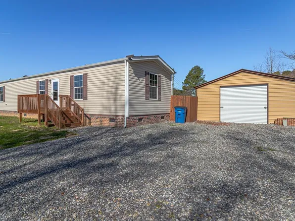 10 Ash Dr, Heathsville, VA 22473