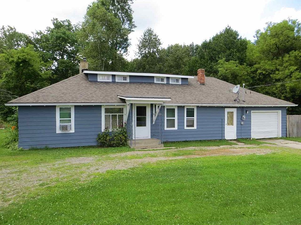 3 Bdrm Home on 1.5  Acres