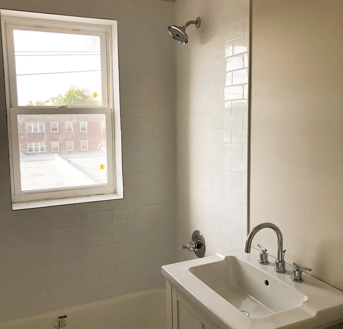 3 bed, 2200 sqft, $1,789 — Photo 4