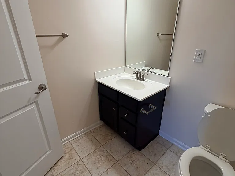 5816 Selkirkshire Rd — Photo 32