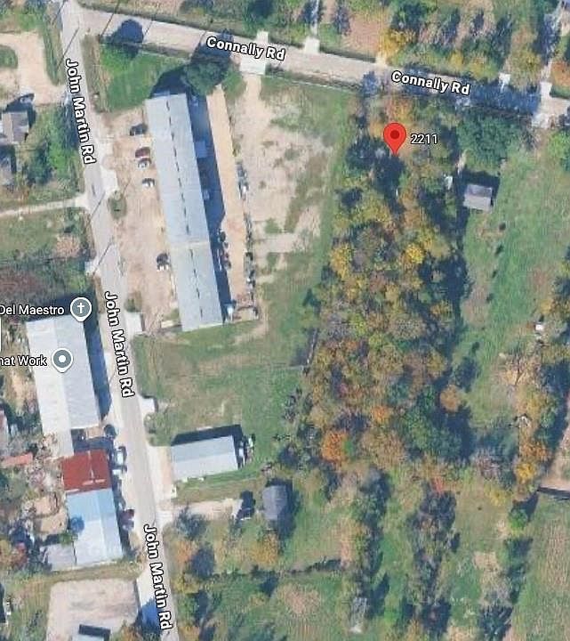 2nd image of 2211 Connally Rd