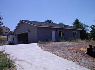 22721 Westwood Blvd, Tehachapi, CA 93561