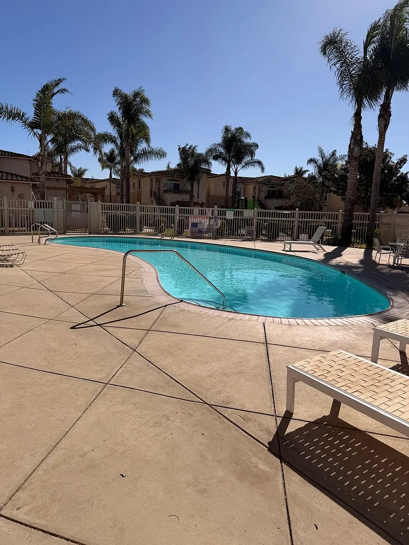 310 E McCoy Ln — Photo 2